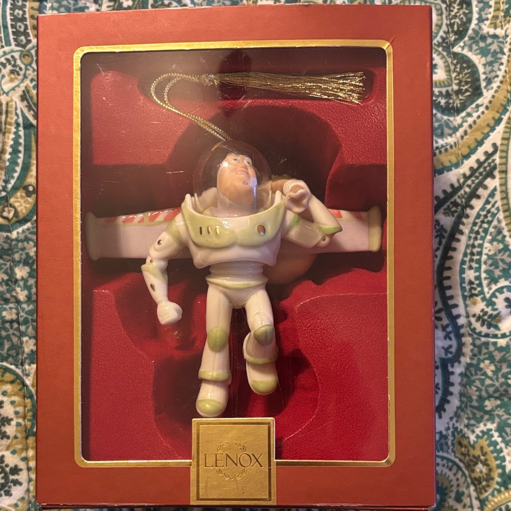 Lenox Walt Disney Showcase Buzz Lightyear Ornament